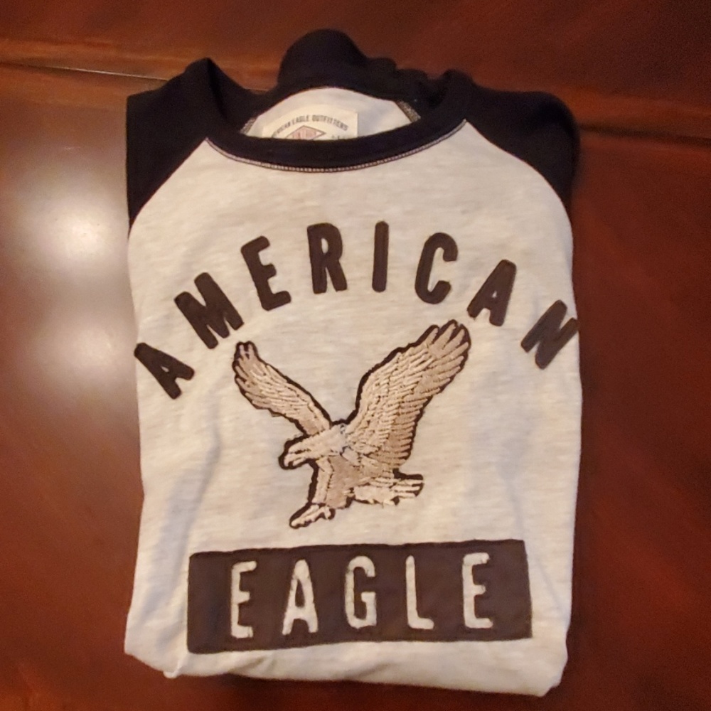 Long sleeve American eagle